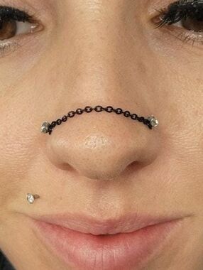 ⭐ NWT Handmade Black Titanium Nose Chain Nose Ring Connector
